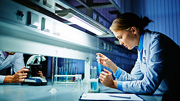 brochure-advanced-material-research-5992-4382